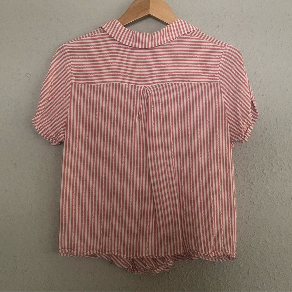 Universal Thread Top - Picture 2 of 4